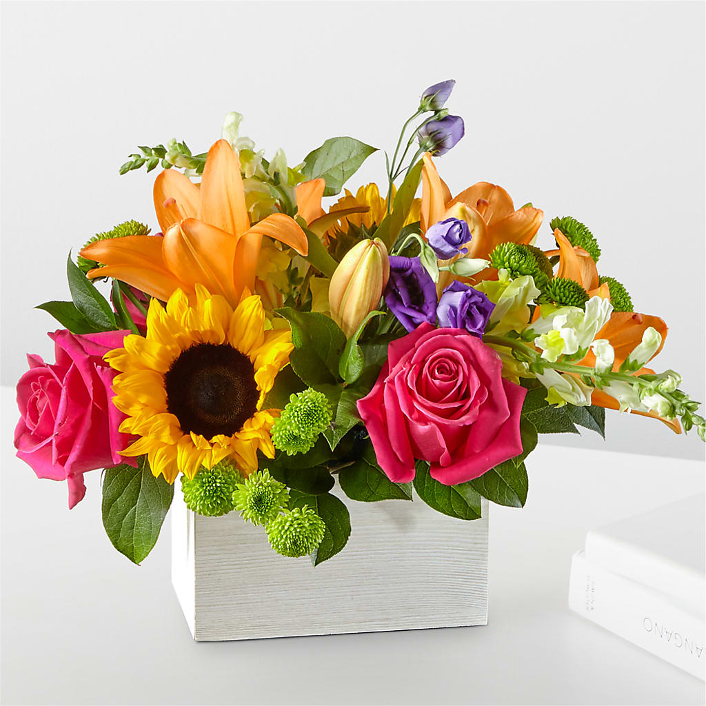 Best Day Box Bouquet – Talia Flowers, Ottawa ON