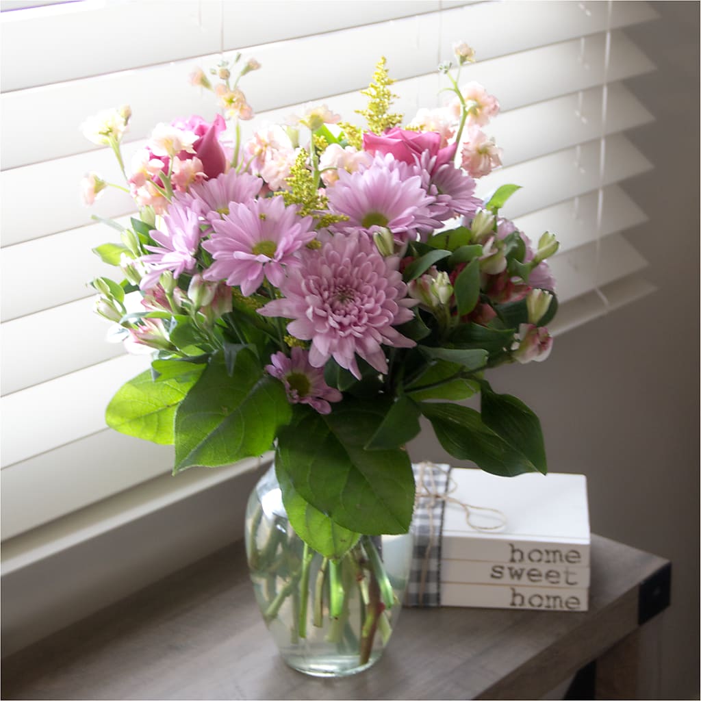 Pastel Tradition - A Florist Original – Talia Flowers, Ottawa ON