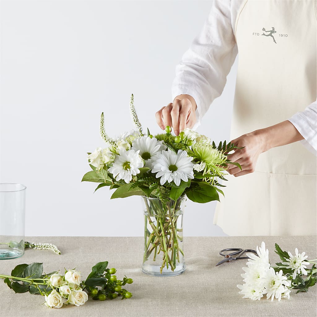 Irish Garden - A Florist Original – Talia Flowers, Ottawa ON