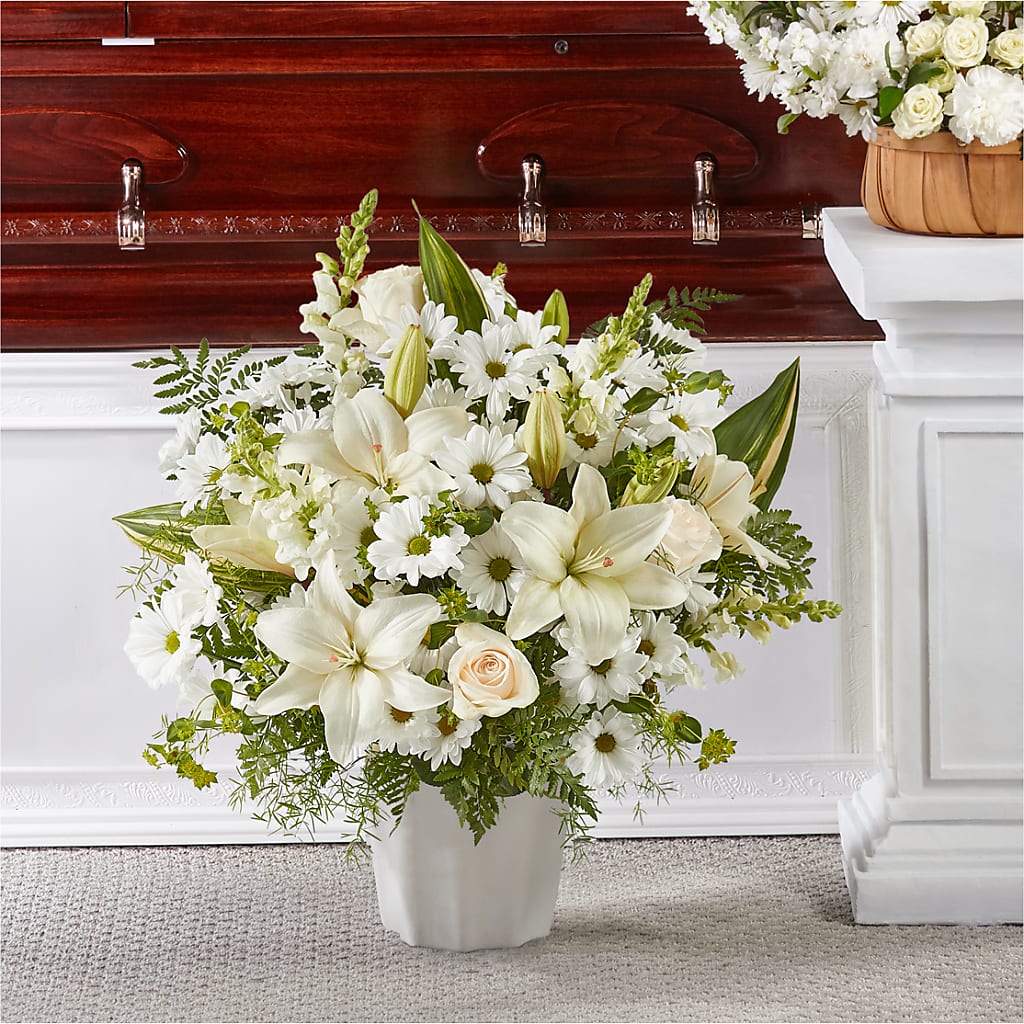 Thoughts of Tranquility Floor Basket – Talia Flowers, Ottawa ON