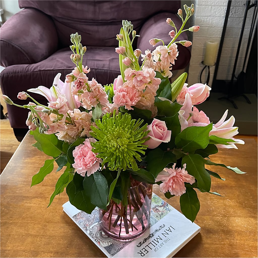 Pretty in Pink Bouquet – Talia Flowers, Ottawa ON