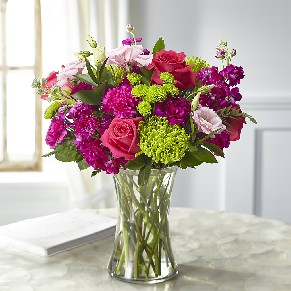 Everlasting Embrace Bouquet – Talia Flowers, Ottawa ON