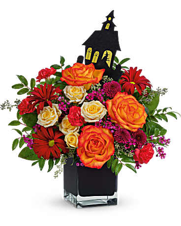 Teleflora's Haunted Garden Bouquet – Talia Flowers, Ottawa ON