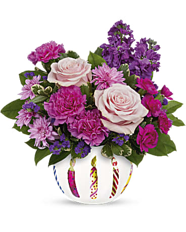 Teleflora's Birthday Greetings Bouquet – Talia Flowers, Ottawa ON