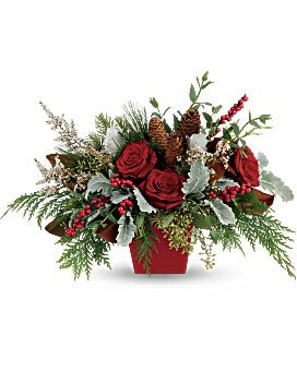 Winter Blooms Centerpiece – Talia Flowers, Ottawa ON