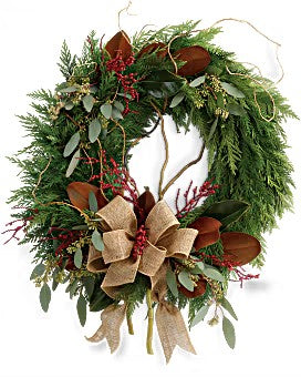 Rustic Holiday Wreath – Talia Flowers, Ottawa ON