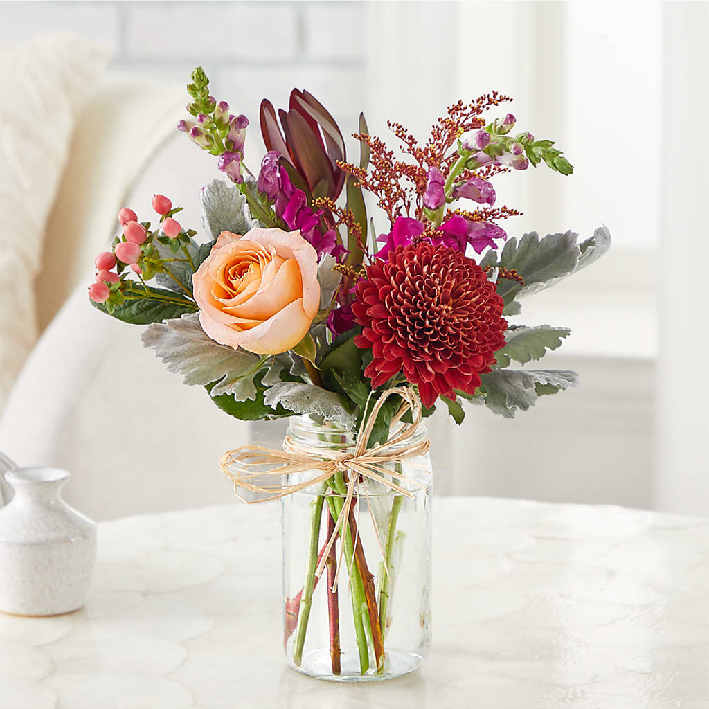 Moody Hues Bouquet – Talia Flowers, Ottawa ON
