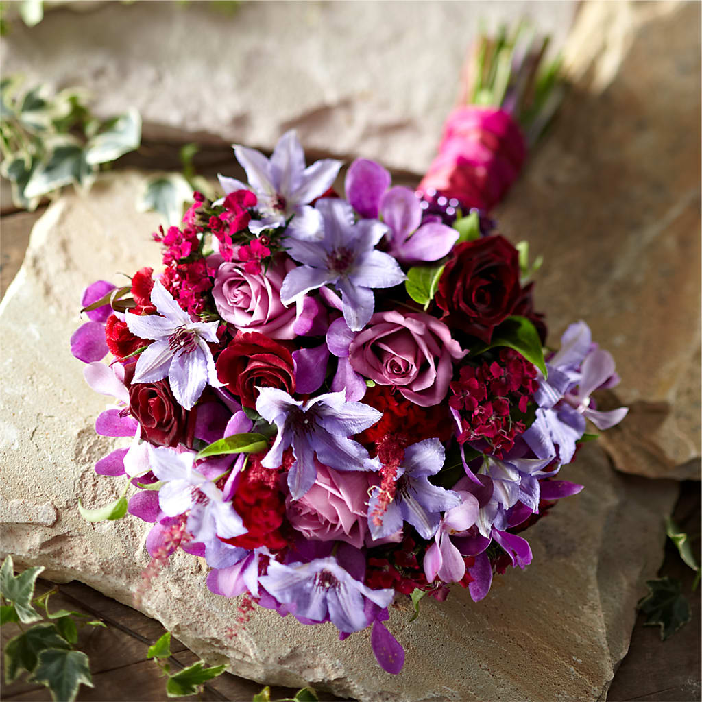 Enlightened Love Bouquet – Talia Flowers, Ottawa ON