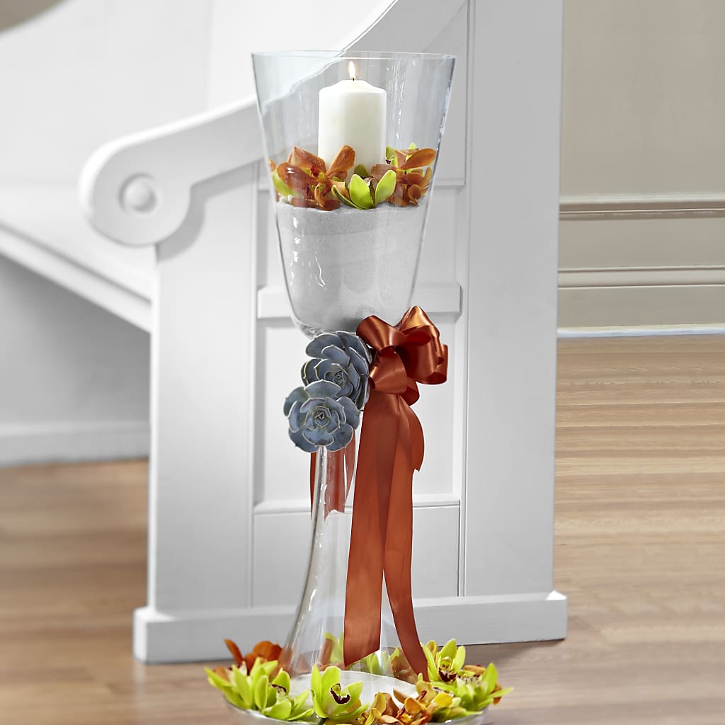 Matrimony Pew Decor – Talia Flowers, Ottawa ON