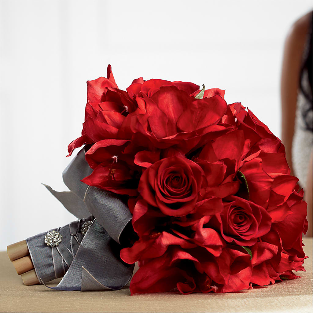 Heart's Happiness Bouquet – Talia Flowers, Ottawa ON