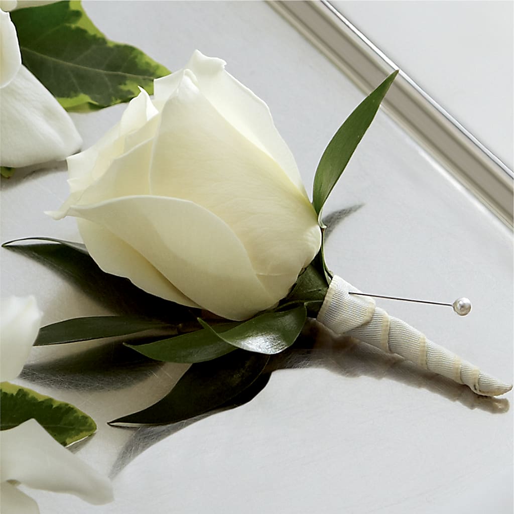 White Rose Boutonniere – Talia Flowers, Ottawa ON