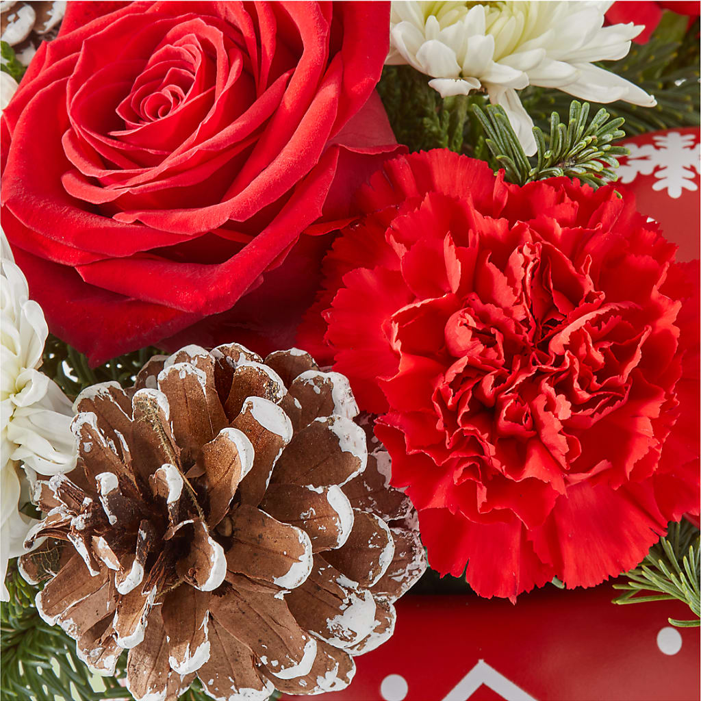 Christmas Village Ornament –  Talia Flowers, Ottawa ON