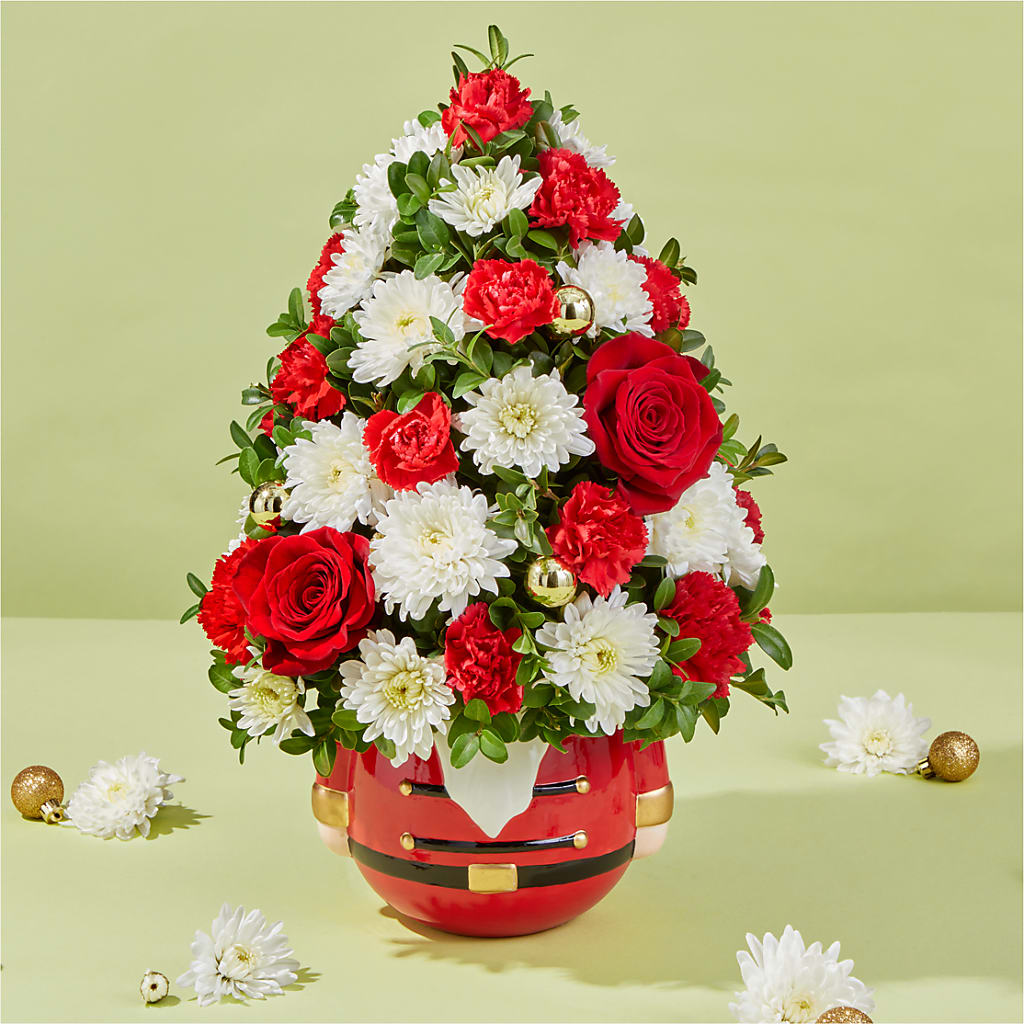 Royal Nutcracker Tree –  Talia Flowers, Ottawa ON