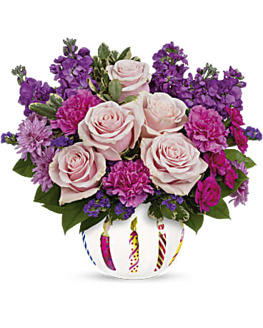 Teleflora's Birthday Greetings Bouquet –  Talia Flowers, Ottawa ON