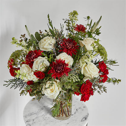 Favorite Traditions Bouquet –  Talia Flowers, Ottawa ON