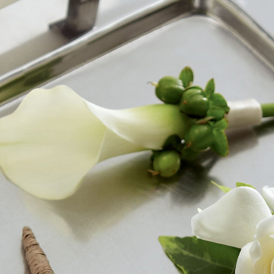 White Calla Boutonniere –  Talia Flowers, Ottawa ON